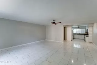 Photo #3: 6817103 Listing