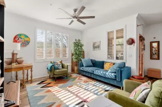 Photo #1: 6817731 Listing