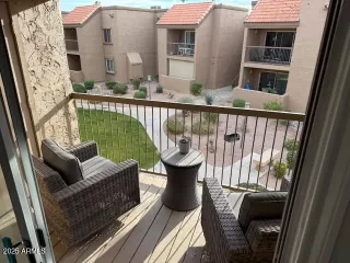 Photo #2: 6817826 Listing