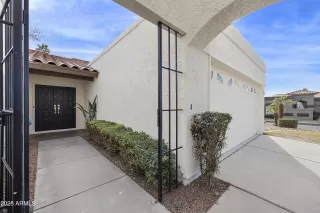 Photo #2: 6817878 Listing