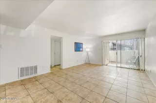 Photo #2: 6818057 Listing