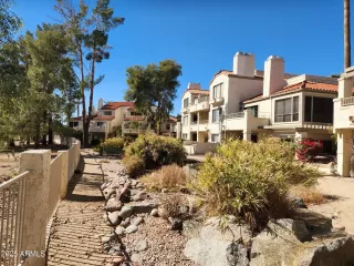 Photo #3: 6818645 Listing 