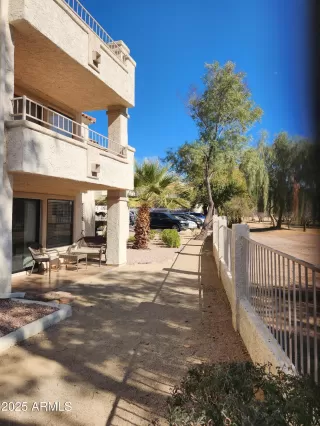 Photo #5: 6818645 Listing 