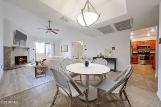 Photo #3: 6818910 Listing 