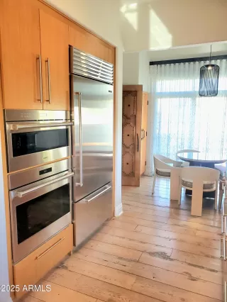 Photo #6: 6818939 Listing 