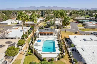 Photo #4: 6819048 Listing