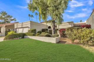 Photo #2: 6819194 Listing