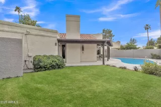 Photo #6: 6819194 Listing