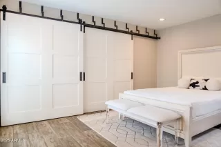 Photo #3: 6819210 Listing