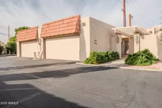 Photo #4: 6819210 Listing