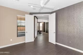 Photo #3: 6819364 Listing