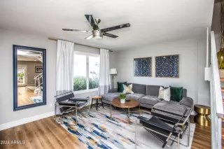 Photo #1: 6819387 Listing