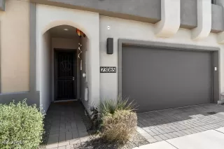 Photo #1: 6819392 Listing 