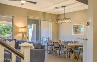 Photo #2: 6819735 Listing 