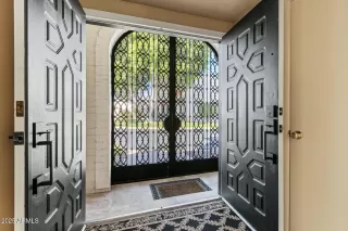 Photo #5: 6819960 Listing 