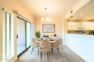 Photo #6: 6820083 Listing