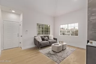 Photo #1: 6820258 Listing 