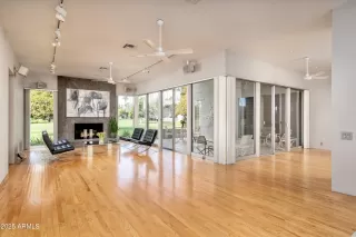 More Details about MLS # 6820310 : 5682 N SCOTTSDALE ROAD