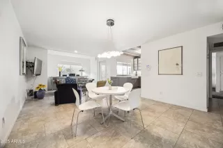 Photo #3: 6820321 Listing 