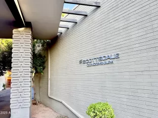 Photo #1: 6820355 Listing