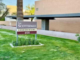 Photo #2: 6820355 Listing