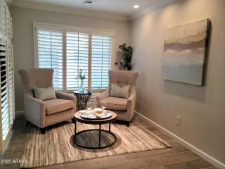 Photo #5: 6820569 Listing