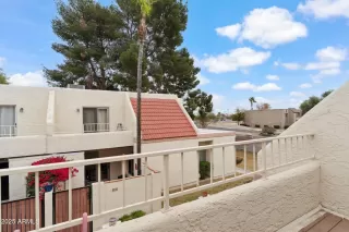 Photo #4: 6820594 Listing