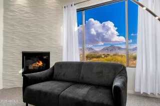 Photo #6: 6820631 Listing