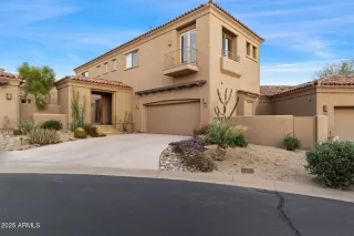 Photo #2: 6820739 Listing