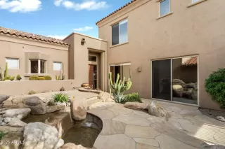 Photo #4: 6820739 Listing