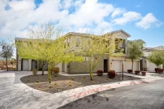 Photo #2: 6820971 Listing