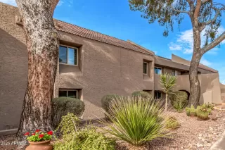 Photo #4: 6821079 Listing 