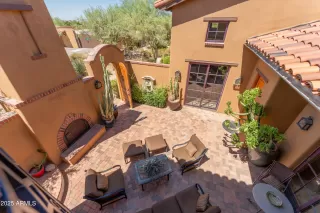 Photo #2: 6821172 Listing 