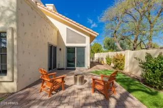 Photo #5: 6821288 Listing 