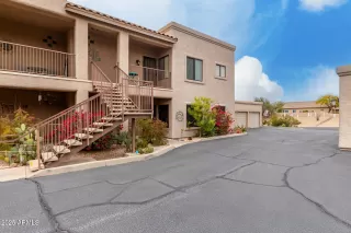 Photo #1: 6821295 Listing