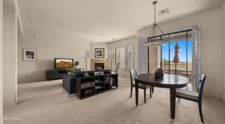 Photo #5: 6821311 Listing 