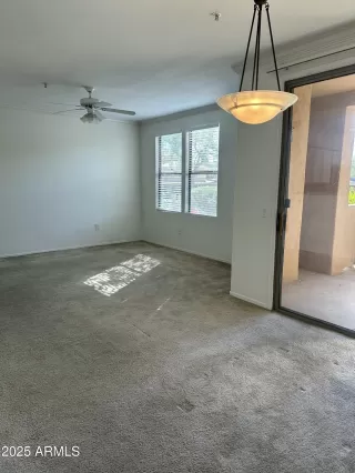 Photo #3: 6821351 Listing