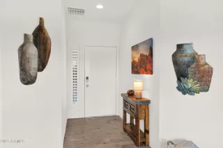 Photo #4: 6821479 Listing 