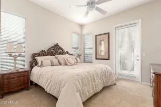 Photo #6: 6821805 Listing