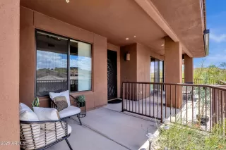 Photo #2: 6821925 Listing 