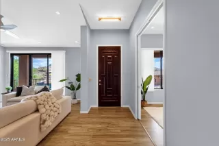 Photo #5: 6821925 Listing 