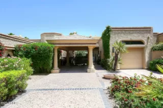 Photo #1: 6821968 Listing