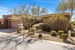 Photo #2: 6822134 Listing 