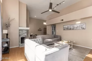 Photo #3: 6822159 Listing 