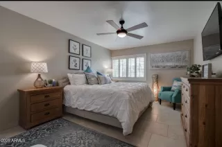 Photo #2: 6822305 Listing