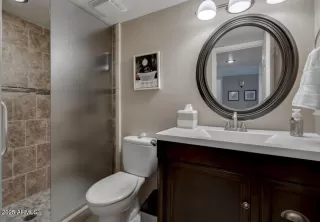 Photo #3: 6822305 Listing