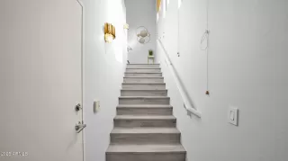 Photo #4: 6822593 Listing 