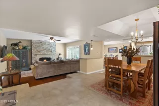 Photo #1: 6822634 Listing 