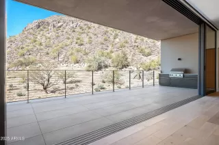 Photo #2: 6822661 Listing 