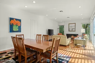 Photo #6: 6822688 Listing 